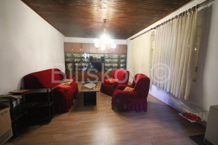 Omiš, Tugare prodaja samostojeća kuća 200 m2