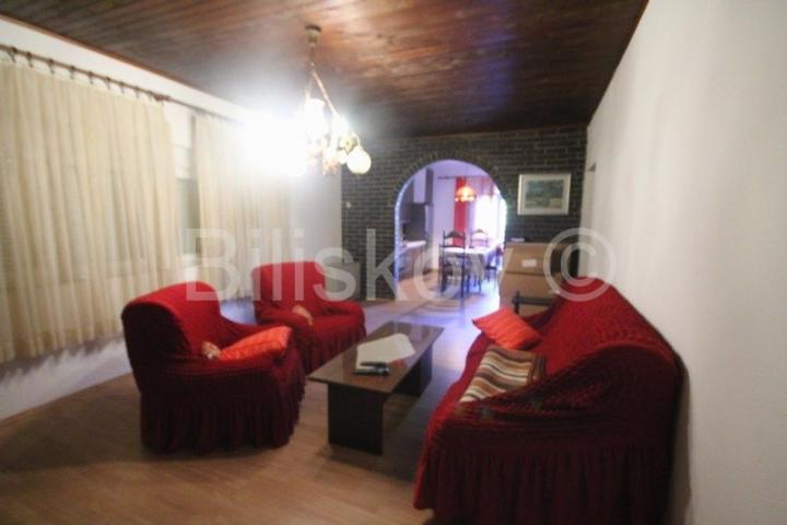 Omiš, Tugare prodaja samostojeća kuća 200 m2