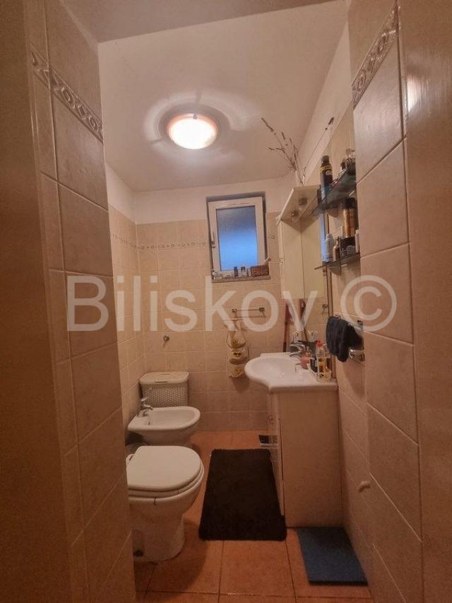 Šibenik, Grad prodaja dvoetažni  trosoban stan, terasa