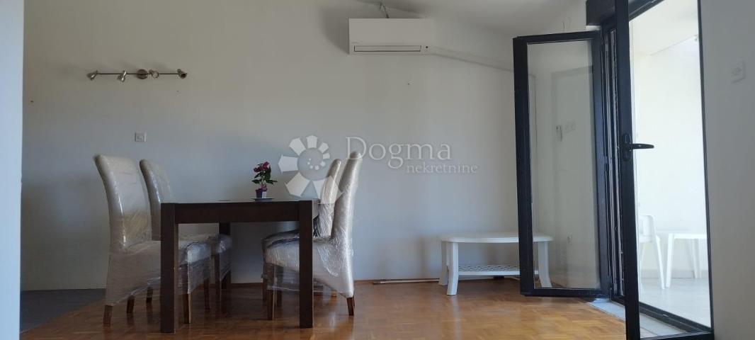 KRK GRAD APARTMAN SA SPEKTAKULARNIM POGLEDOM