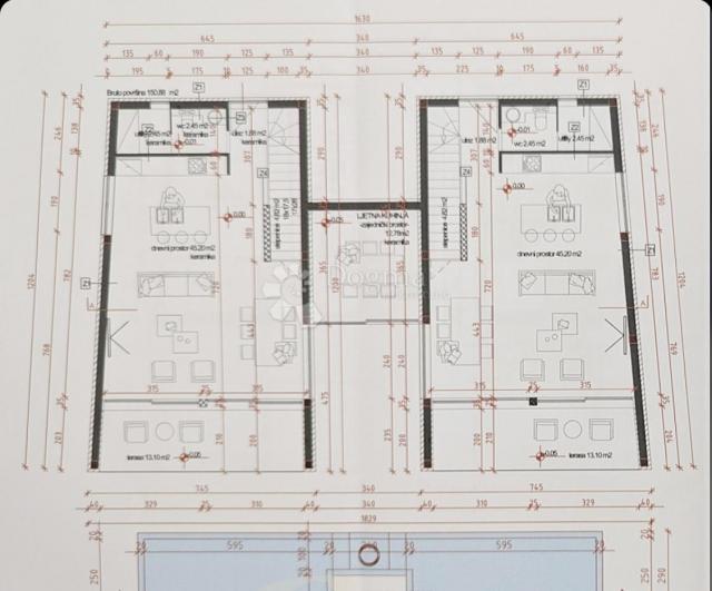 Haus Vrvari, Poreč, 547m2