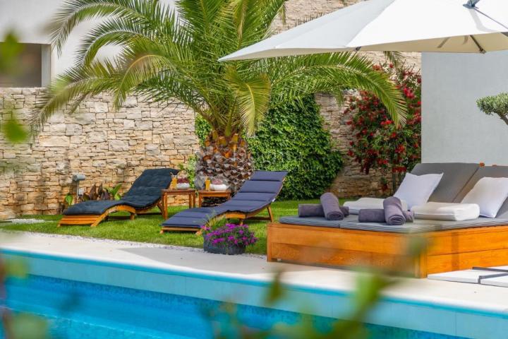 VILA SA VLASTITIM WELLNESS CENTROM U ROVINJU
