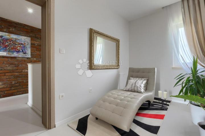 VILA SA VLASTITIM WELLNESS CENTROM U ROVINJU