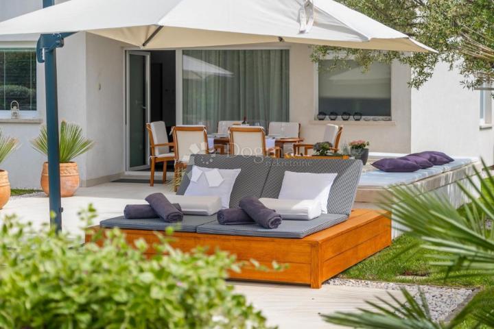 VILA SA VLASTITIM WELLNESS CENTROM U ROVINJU