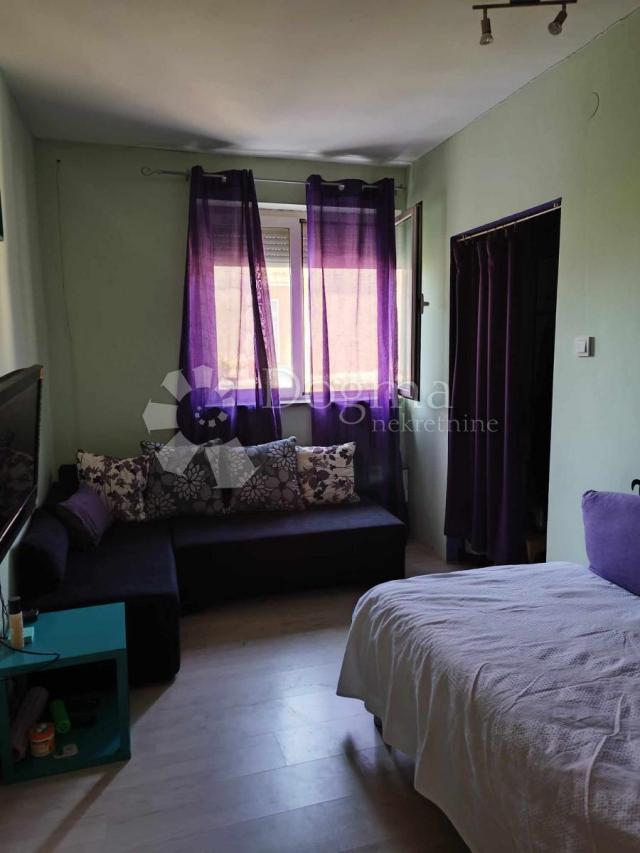 APARTMAN/STAN OMIŠALJ