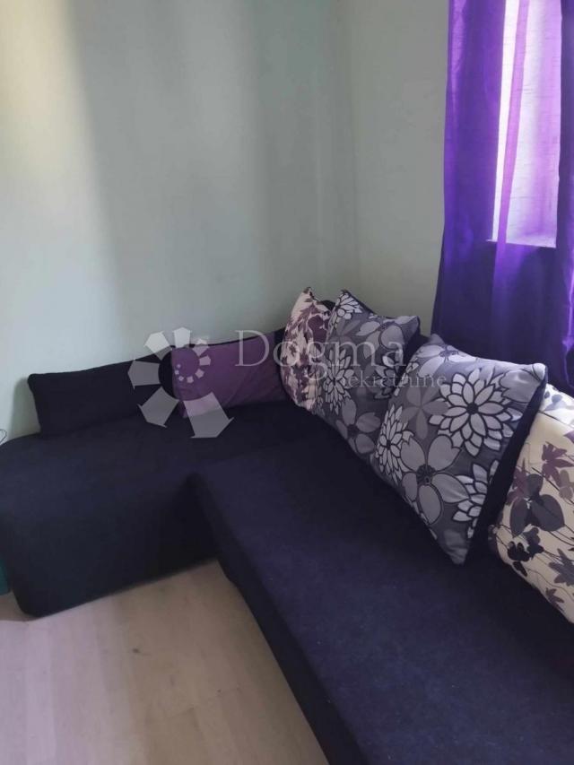 APARTMAN/STAN OMIŠALJ