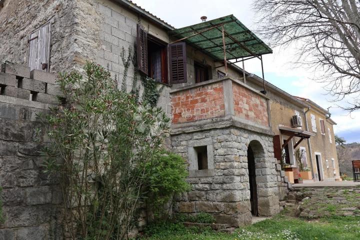 Senzacionalno zemljište od 115 000 m² u Istri