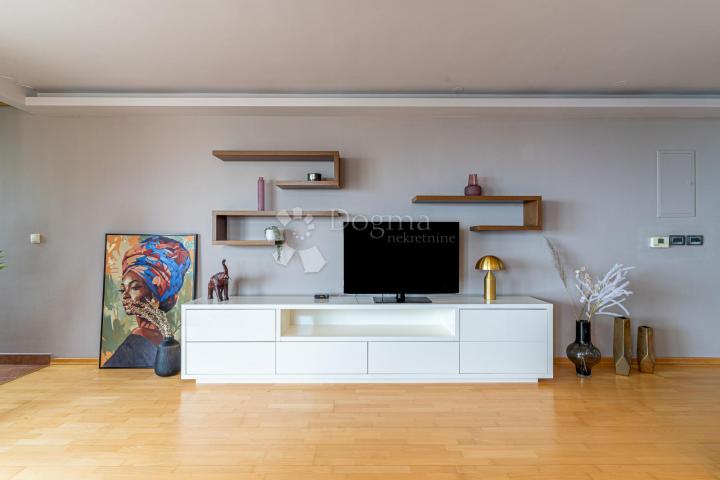 Wohnung Zamet, Rijeka, 107m2