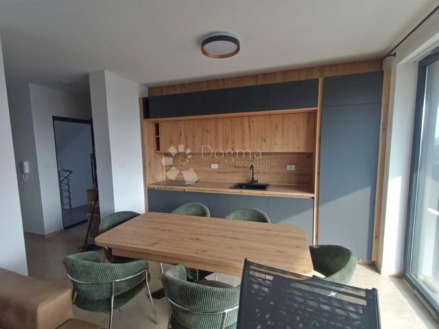Namješteni dvosobni stan, 1. KAT (NOVOGRADANJA)