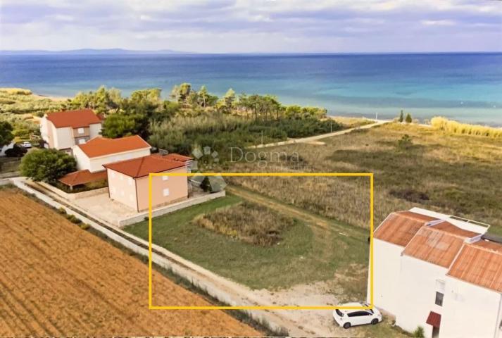 Land Privlaka, 633m2