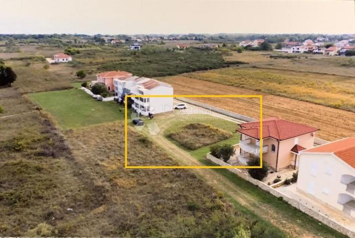 Land Privlaka, 633m2