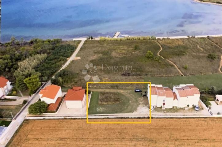 Land Privlaka, 633m2