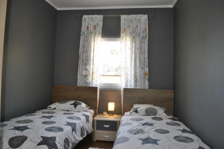 Flat Rovinj, 77,55m2