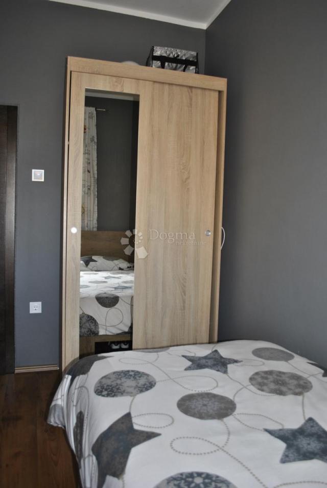 Flat Rovinj, 77,55m2