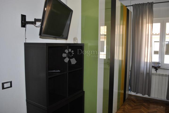 Flat Rovinj, 77,55m2