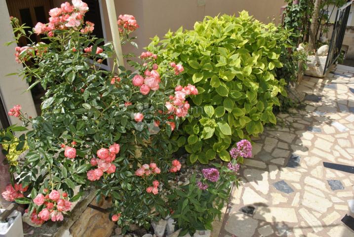 Flat Rovinj, 77,55m2