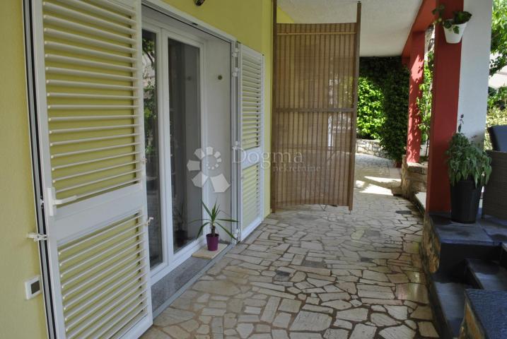 Flat Rovinj, 77,55m2
