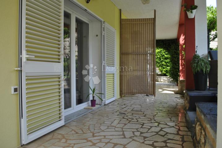 Flat Rovinj, 77,55m2