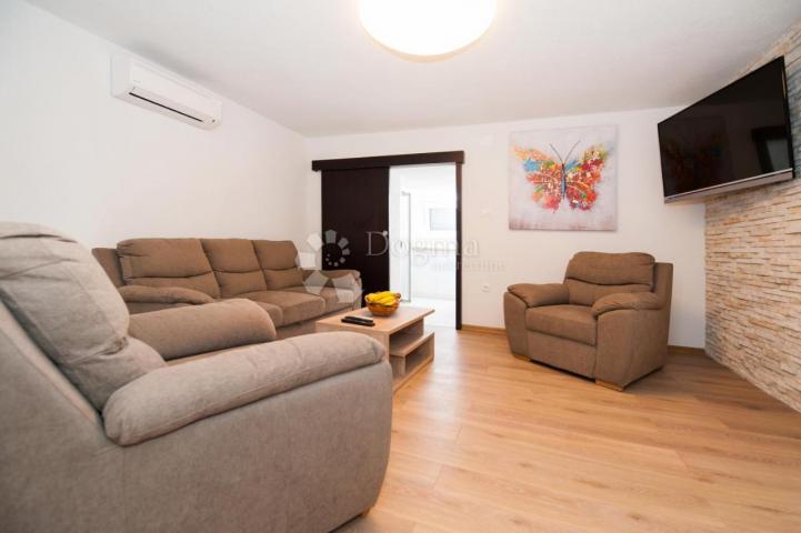 Hacienda na Braču 10000m2 okućnice 