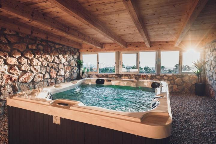 Hacienda na Braču 10000m2 okućnice 