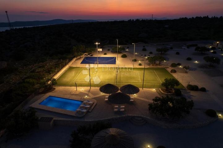 Hacienda na Braču 10000m2 okućnice 