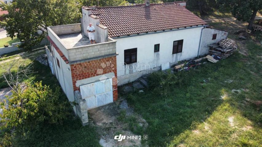 Haus Rovinjsko Selo, Rovinj, 181m2