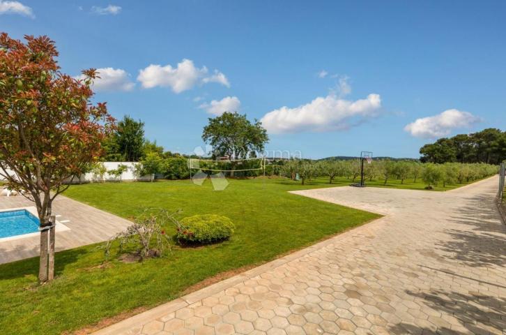 Villa u Banjolama 150m2 za dugoročni najam 