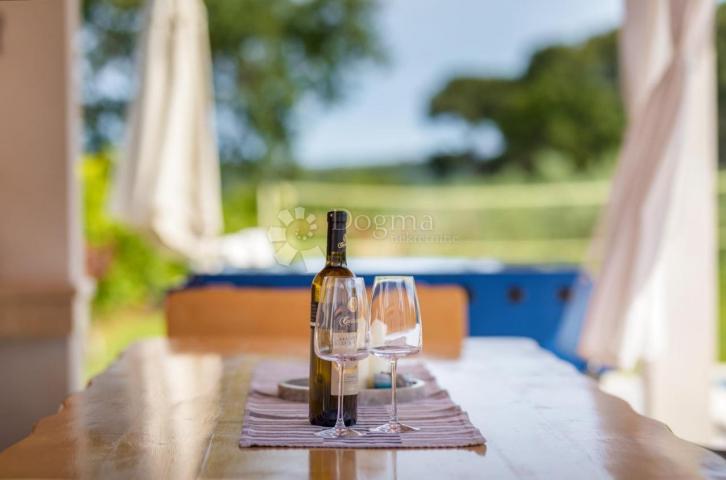Villa u Banjolama 150m2 za dugoročni najam 