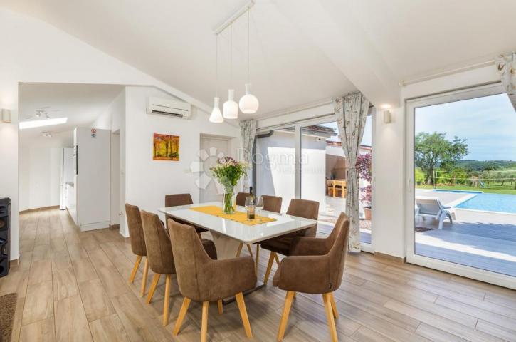 Villa u Banjolama 150m2 za dugoročni najam 
