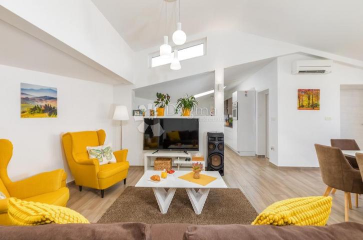 Villa u Banjolama 150m2 za dugoročni najam 