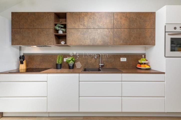Villa u Banjolama 150m2 za dugoročni najam 