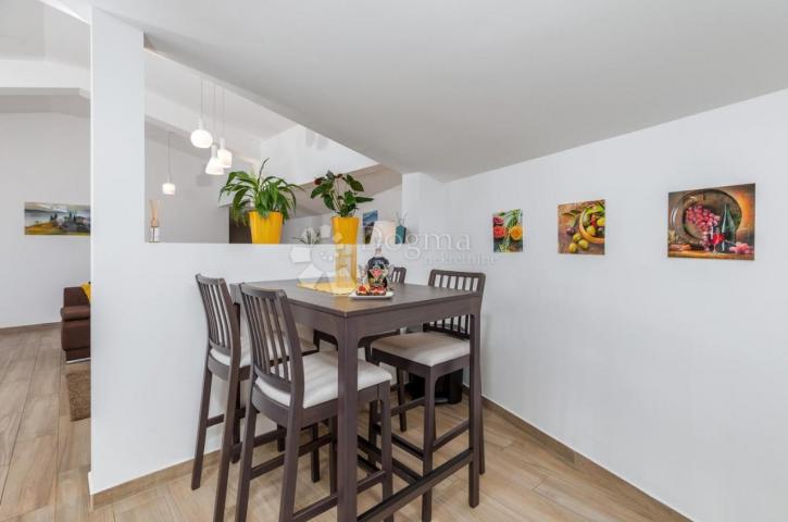 Villa u Banjolama 150m2 za dugoročni najam 
