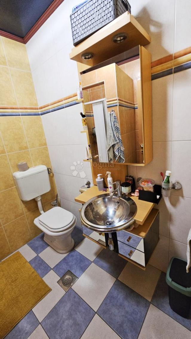 SELCE, UREĐEN STAN SVEGA 300M OD MORA!!!