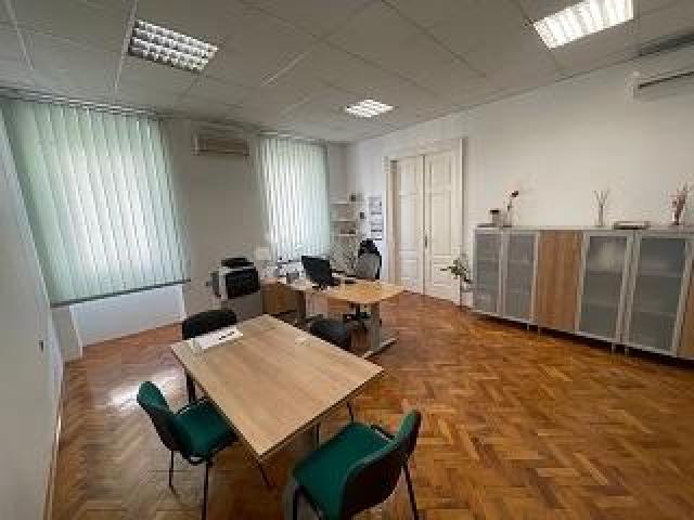 Na samo par koraka do Korza prodajemo stan od 112.25m2
