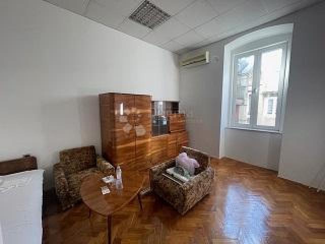 Na samo par koraka do Korza prodajemo stan od 112.25m2