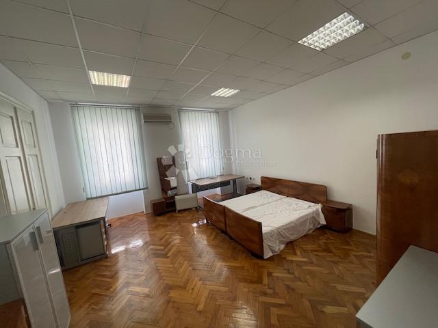 Na samo par koraka do Korza prodajemo stan od 112.25m2