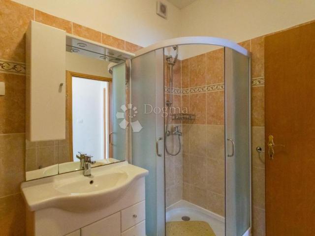 Apartment for rent, Labin