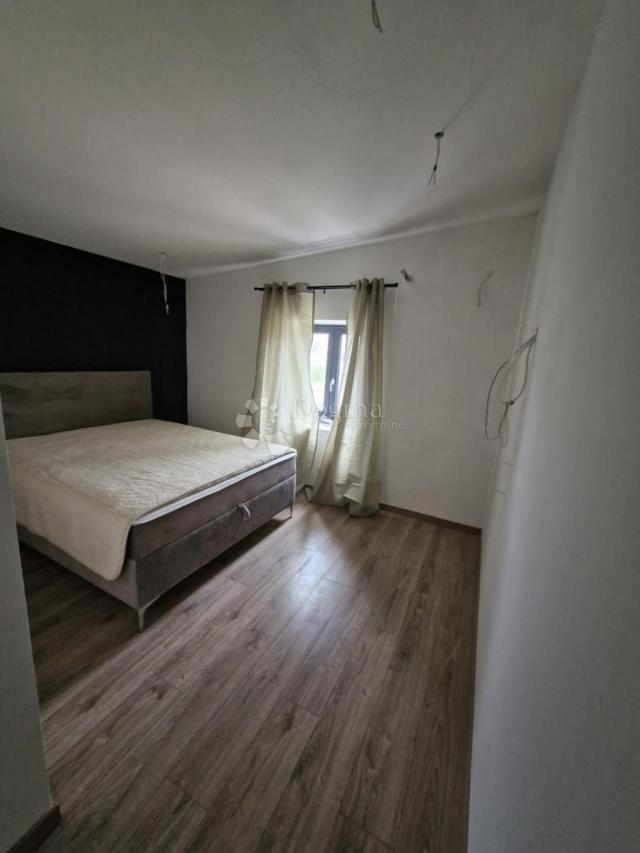 POREČ (okolica) - Renovirana kamena kuća