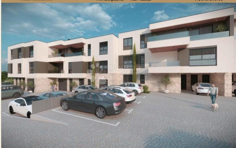 Kvalitetna novogradnja Kaštanjer ZGRADA 4 (PARKING + OSTAVA)