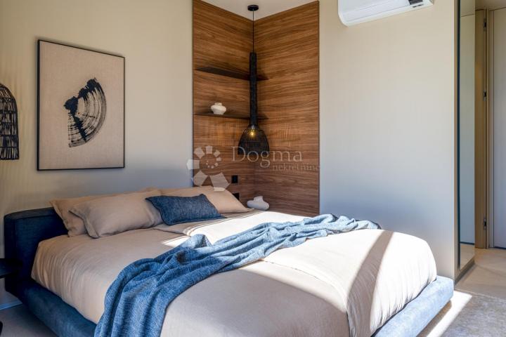 Exclusive smart home villa, fully equipped, with an open view