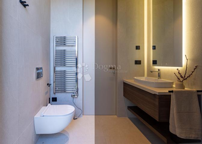Exclusive smart home villa, fully equipped, with an open view