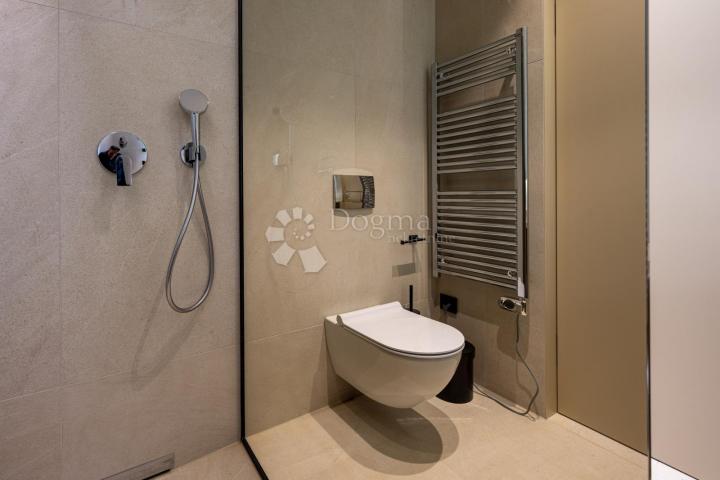 Exclusive smart home villa, fully equipped, with an open view