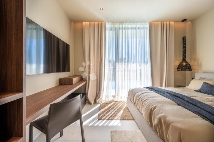 Exklusive Smart Home Villa, voll ausgestattet, mit freiem Blick