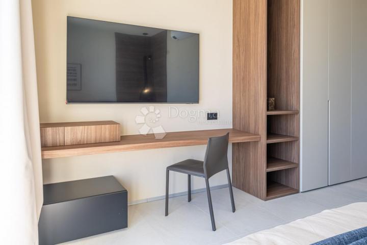 Exklusive Smart Home Villa, voll ausgestattet, mit freiem Blick