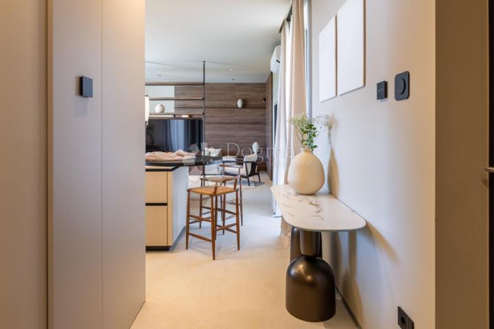 Exklusive Smart Home Villa, voll ausgestattet, mit freiem Blick