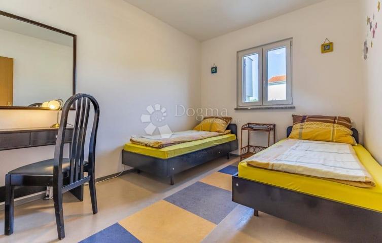 Medulin, Kuća sa dva apartmana na mirnoj lokaciji