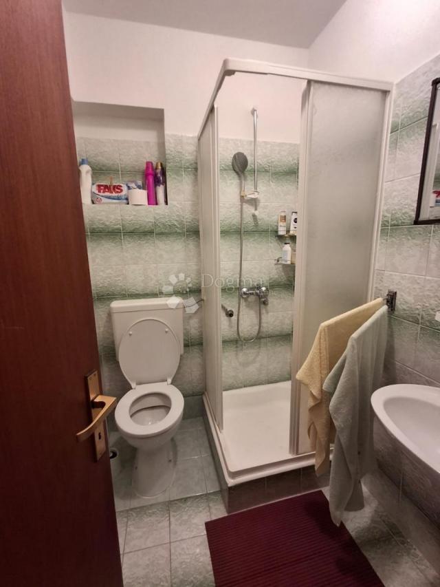 Lijepi apartman u Barbatu na mirnoj lokaciji