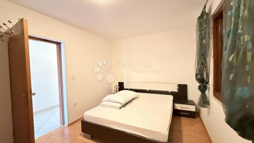 Haus Raša, 200m2