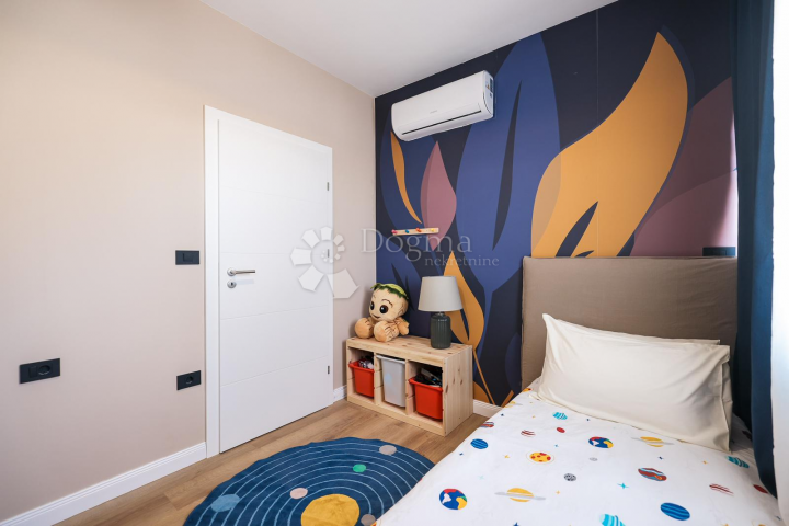 PENTHOUSE VIŠNJIK: panoramic view, Zadar in the palm of your hand