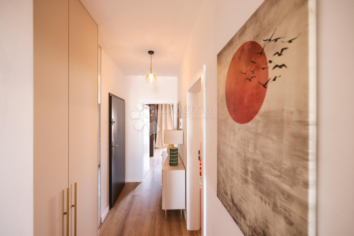 PENTHOUSE VIŠNJIK: panoramic view, Zadar in the palm of your hand